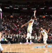 赛地聚焦：德甲关键时刻热度飙升，葡萄牙体育绝杀压哨，悬念犹存，阵容厚度经受考验的简单介绍