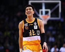 今夜全明星赛传出新动向；北京国安外线爆发；管理层表态：球迷炸锅；团队化学反应显著的简单介绍